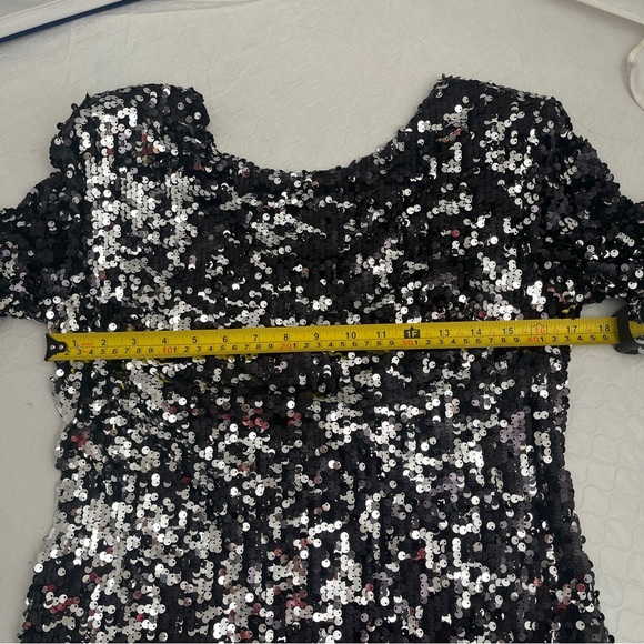 Olga and Maya black and silver sequin three quarter sleeve mini dress L - Picture 5 of 10